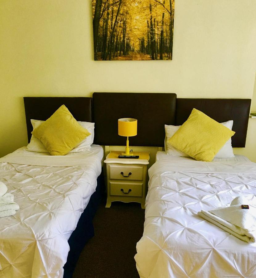 Watson Lodge Guest House Galashiels Εξωτερικό φωτογραφία