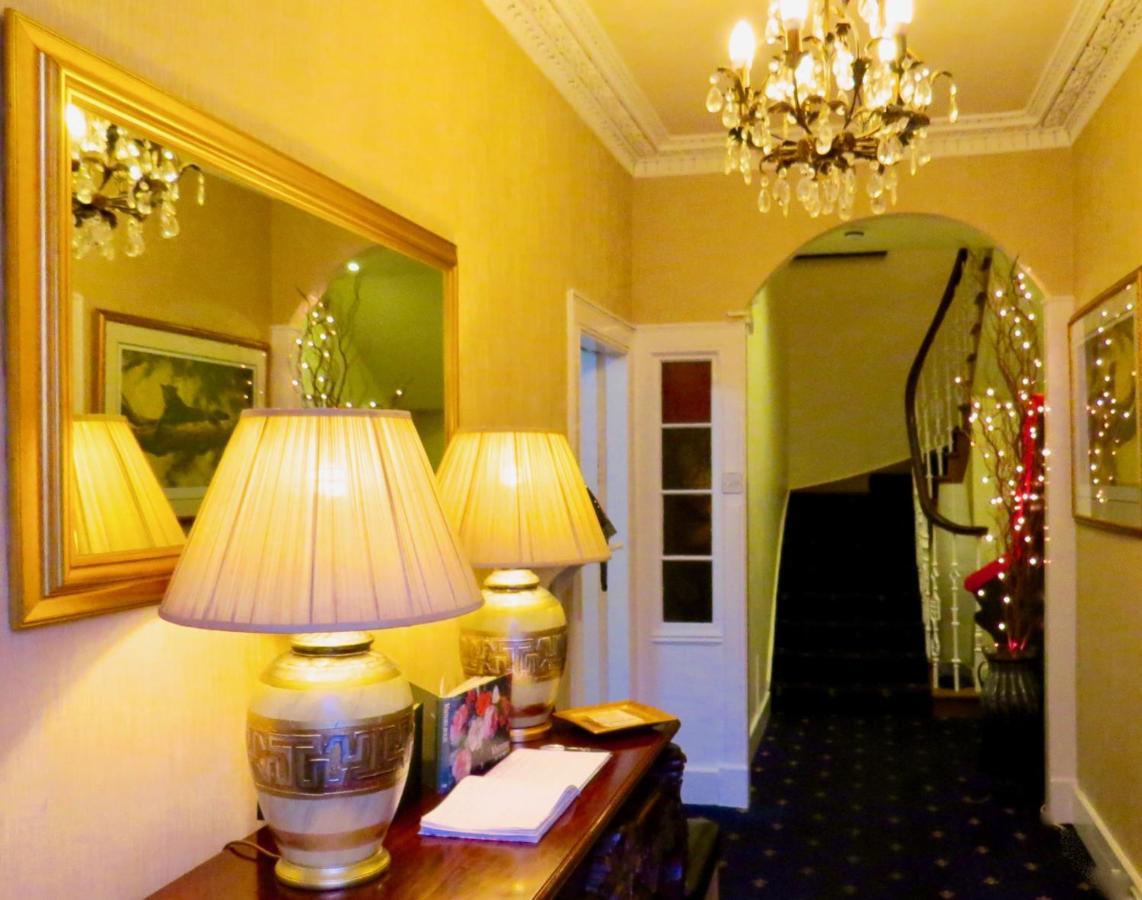 Watson Lodge Guest House Galashiels Εξωτερικό φωτογραφία